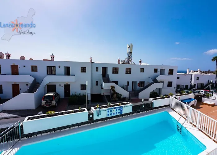 Maricruz Puerto del Carmen (Lanzarote)